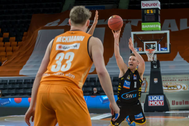 有助于提高 有助于提高