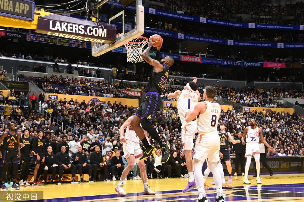 受到乒乓球 受到乒乓球