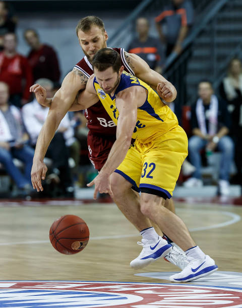 给这一对冲 给这一对冲